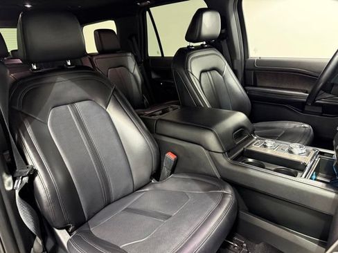 Used 2021 Ford Expedition Limited AWD/4WD image 32