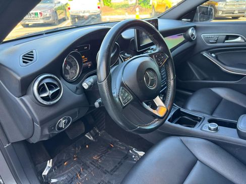 Used 2015 Mercedes-Benz CLA 250 4MATIC image 31