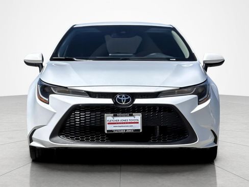 Used 2022 Toyota Corolla LE image 8