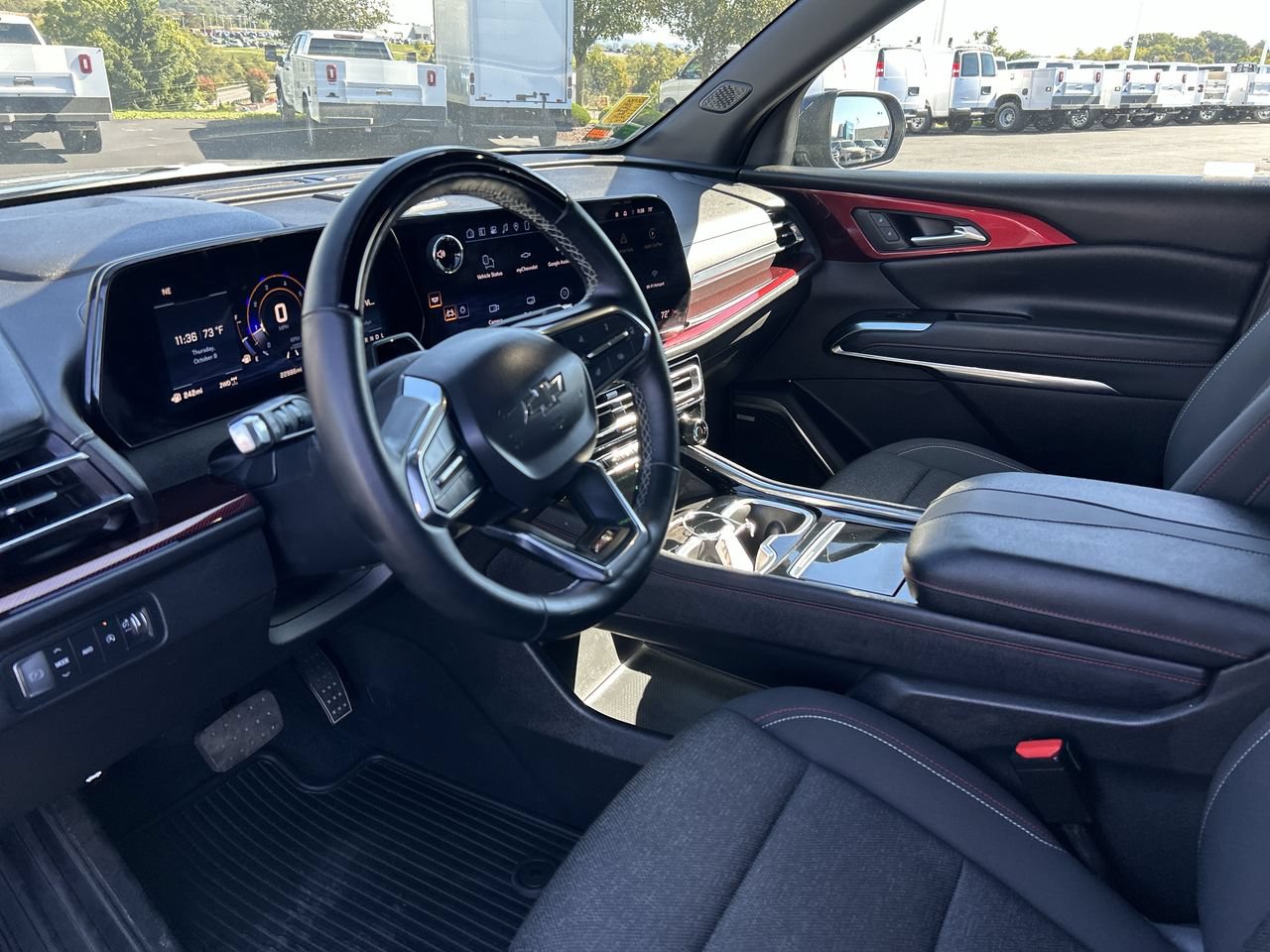 Used 2024 Chevrolet Traverse Z71 w/ Enhanced Driving Package AWD/4WD image 25