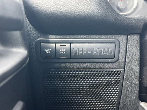 Used 2016 Jeep Wrangler Unlimited Rubicon w/ Dual Top Group AWD/4WD image 12