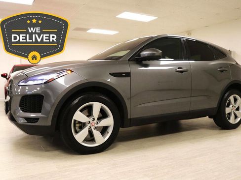 Used 2020 Jaguar E-PACE SE image 2