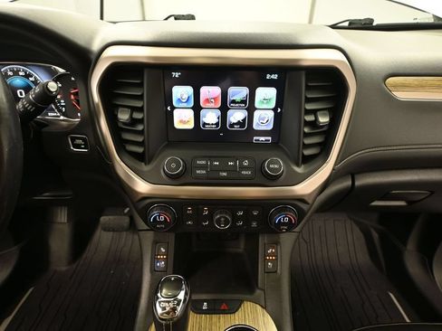 Used 2018 GMC Acadia Denali w/ Technology Package AWD/4WD image 34