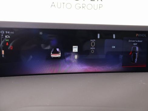 New 2026 Lincoln Nautilus Premier image 4