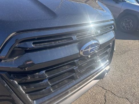 Used 2025 Subaru Ascent Bronze Edition image 3