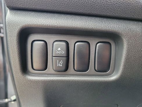 Used 2023 Mitsubishi Outlander Sport ES AWD/4WD image 18