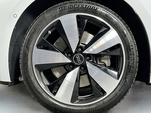 Used 2025 Audi A5 2.0T Premium Plus w/ Premium Plus image 11