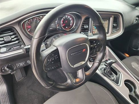 Used 2022 Dodge Challenger GT image 10