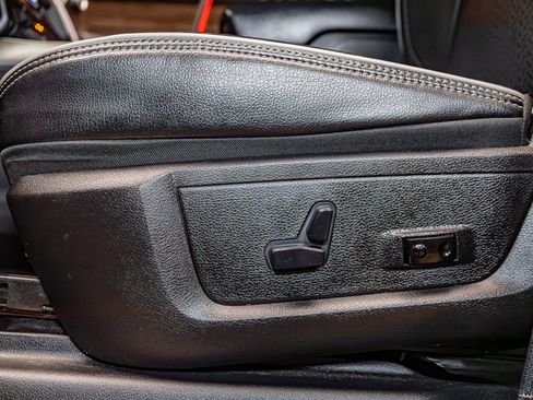 Used 2020 RAM 3500 Laramie image 21