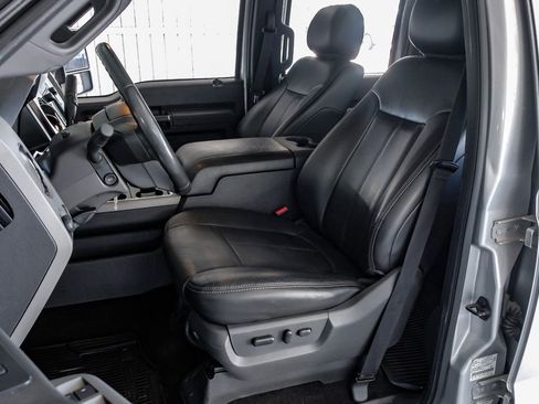 Used 2012 Ford F250 Lariat w/ Lariat Ultimate Pkg image 30