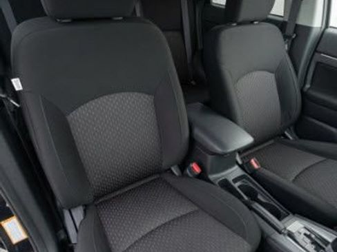 Used 2018 Mitsubishi Outlander Sport AWD image 8