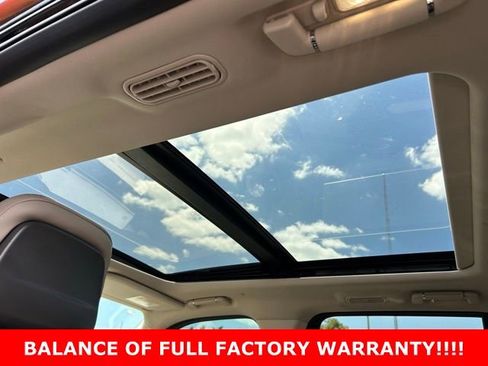 Used 2024 Lincoln Navigator Premiere image 18