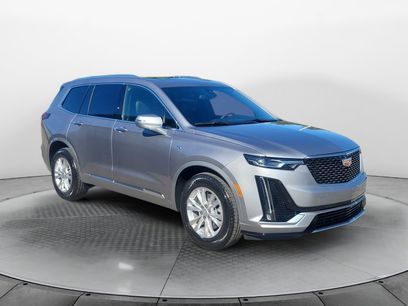 New 2025 Cadillac XT6 Luxury