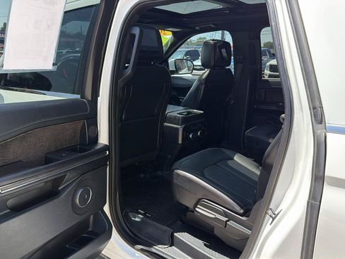 Used 2020 Ford Expedition Max Limited w/ Equipment Group 301A AWD/4WD image 35