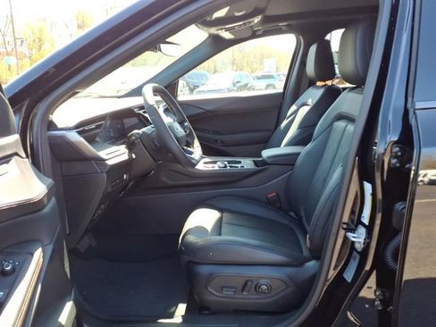 New 2026 Jeep Cherokee Overland AWD/4WD image 13