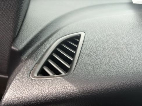 Used 2017 Mercedes-Benz GLC 300 image 10