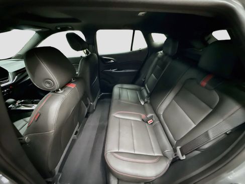 New 2026 Chevrolet Trax RS w/ Sunroof Package FWD image 28