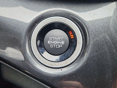 Used 2022 Jeep Grand Cherokee L Laredo RWD image 16