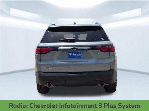 Used 2023 Chevrolet Traverse LT FWD image 5