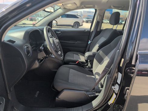 Used 2016 Jeep Compass Sport w/ Power Value Group image 23