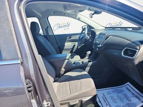 Used 2022 Chevrolet Equinox LT image 13