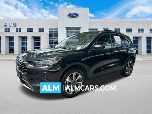 Used 2024 Ford Escape Platinum AWD/4WD image 1