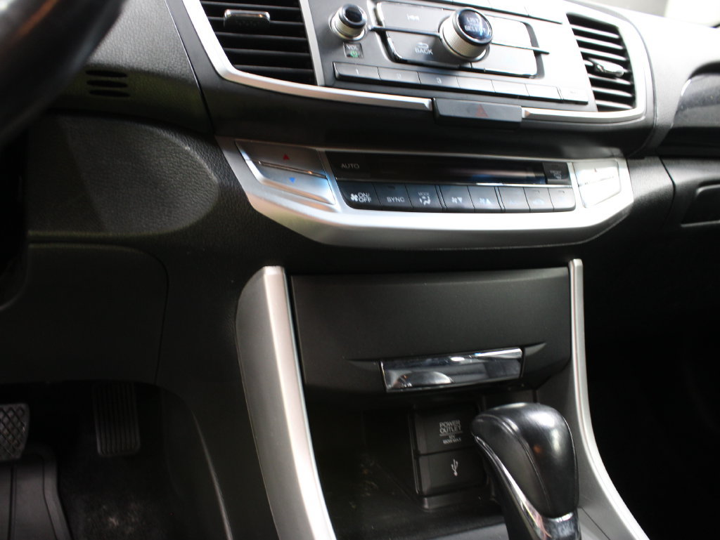 Used 2013 Honda Accord Sport image 45