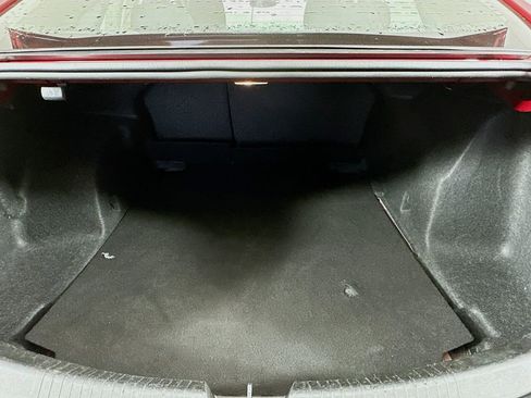 Used 2024 Chevrolet Malibu LT image 33