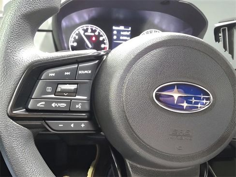Certified 2025 Subaru Crosstrek 2.0i Premium image 25