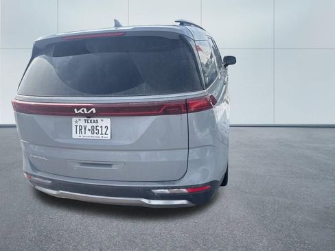 Used 2023 Kia Carnival SX Prestige FWD image 8