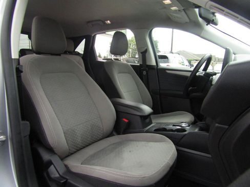 Used 2022 Ford Escape SE w/ Cold Weather Package AWD/4WD image 23