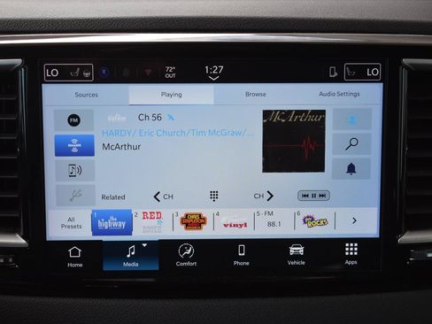 Used 2025 Chrysler Pacifica Select FWD image 27