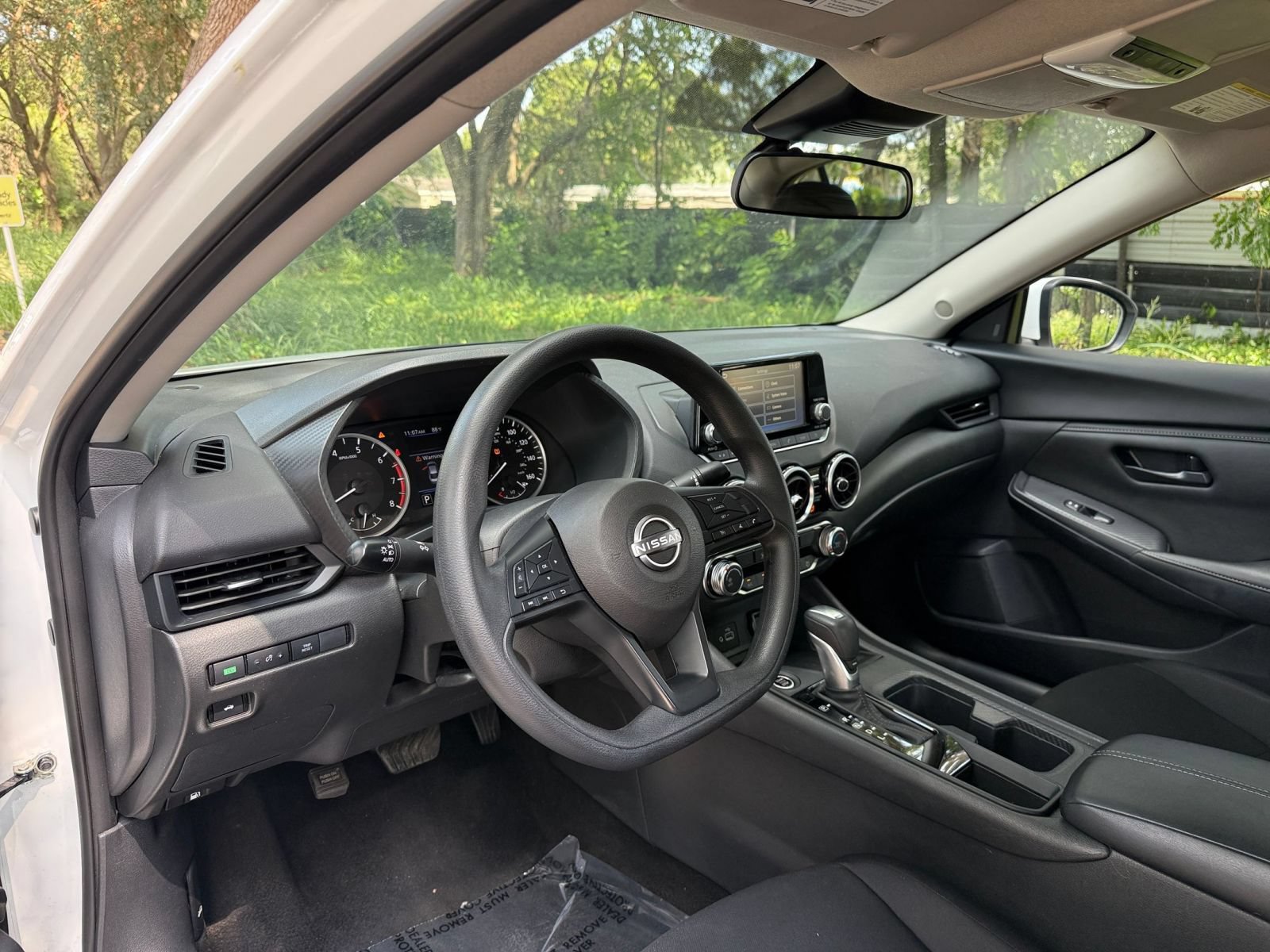 Used 2025 Nissan Sentra S FWD image 30