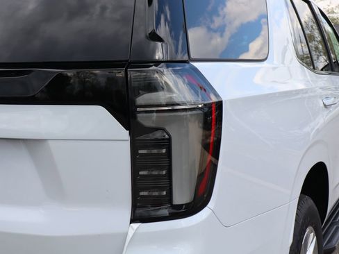New 2026 Chevrolet Tahoe Premier w/ Sun And Tow Package AWD/4WD image 40