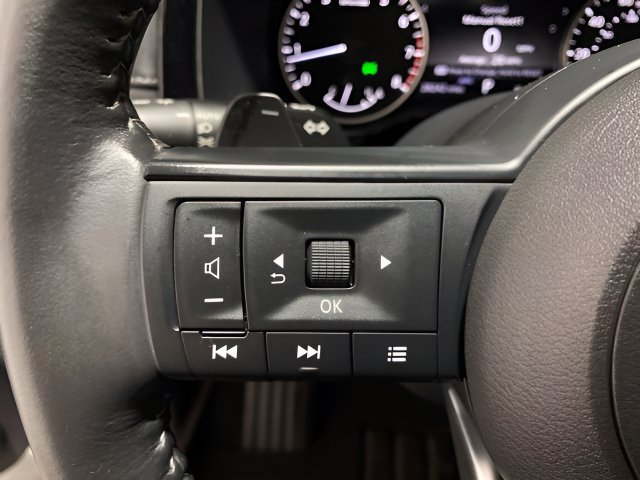Used 2024 Nissan Pathfinder SV w/ Cargo Package AWD/4WD image 14