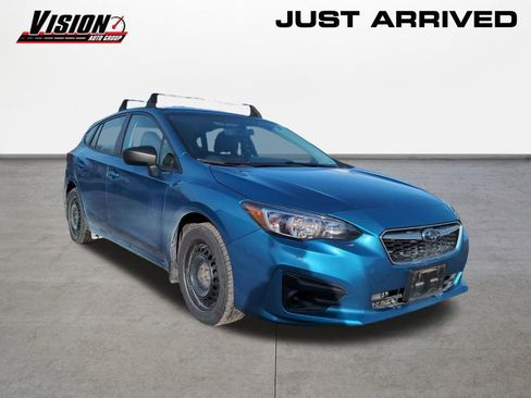 Used 2019 Subaru Impreza 2.0i image 3