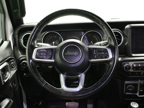 Used 2022 Jeep Wrangler Unlimited Sahara w/ Cold Weather Group AWD/4WD image 22