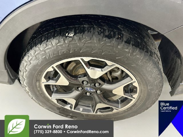 Used 2020 Subaru Crosstrek 2.0i Premium w/ Moonroof Package 2 AWD/4WD image 34