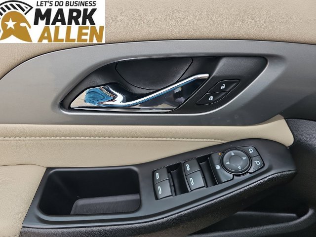 Used 2023 Chevrolet Traverse LT FWD image 22