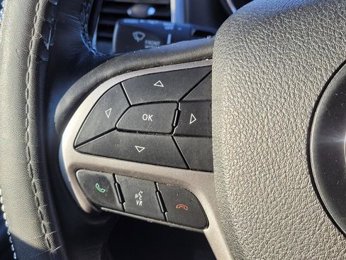 Used 2018 Jeep Grand Cherokee Limited image 8