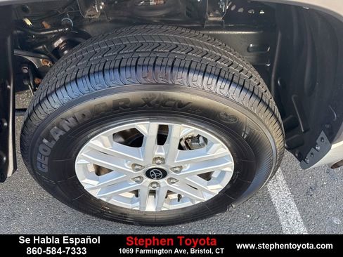 Used 2022 Toyota Tundra SR5 image 9