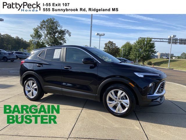 Used 2026 Buick Encore GX Preferred w/ Comfort Package FWD image 1