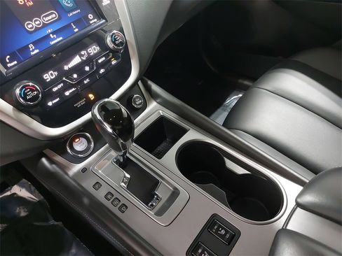 Used 2023 Nissan Murano SV image 24