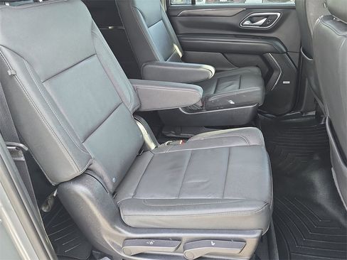 Certified 2023 Chevrolet Suburban Z71 image 28