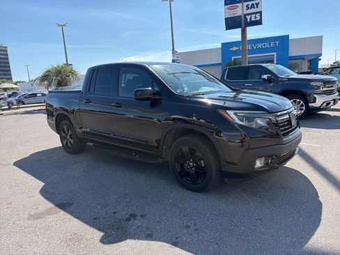 Used 2018 Honda Ridgeline Black Edition image 5