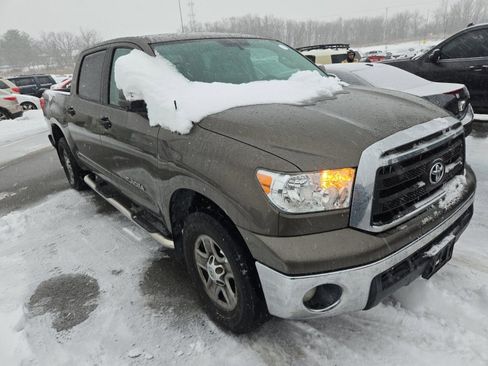 Used 2013 Toyota Tundra 2WD CrewMax image 2