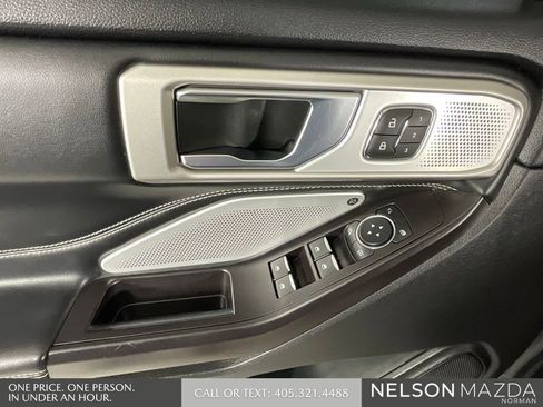 Used 2020 Ford Explorer ST w/ Premium Technology Package AWD/4WD image 18