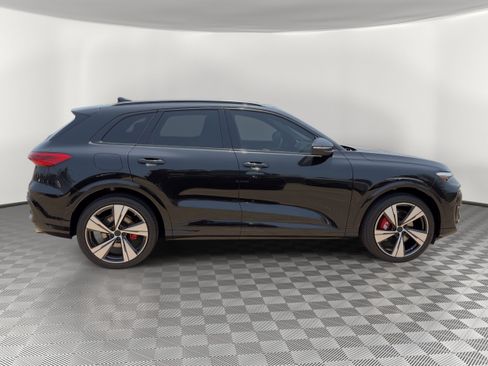 New 2026 Audi SQ5 Premium Plus AWD/4WD image 8