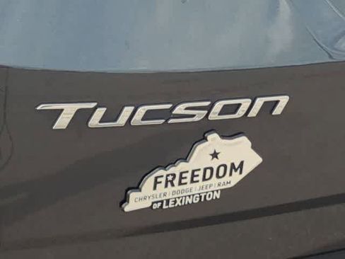 Used 2024 Hyundai Tucson Limited image 13