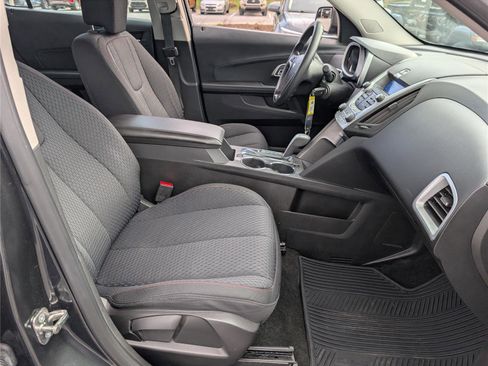 Used 2013 Chevrolet Equinox LS image 11